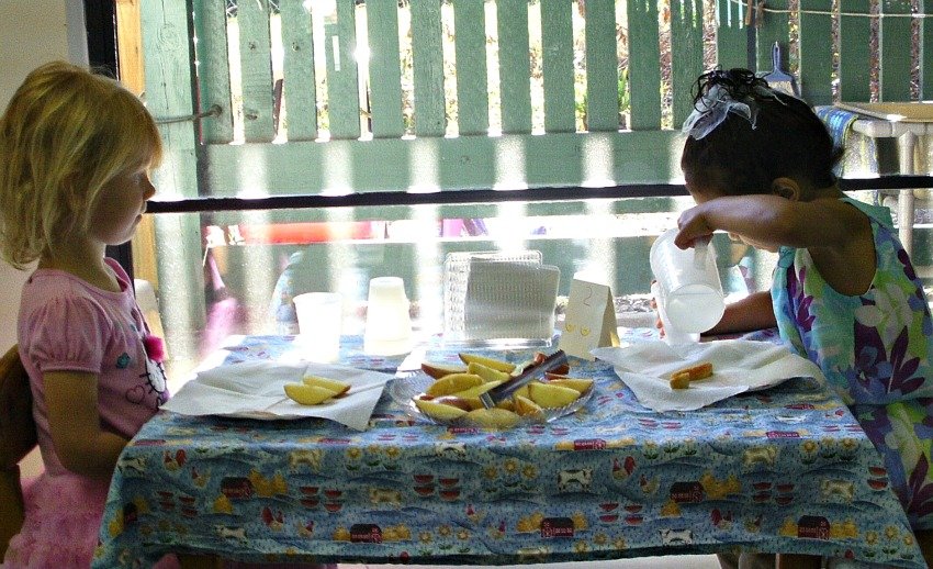 Preparing a Montessori Lunch