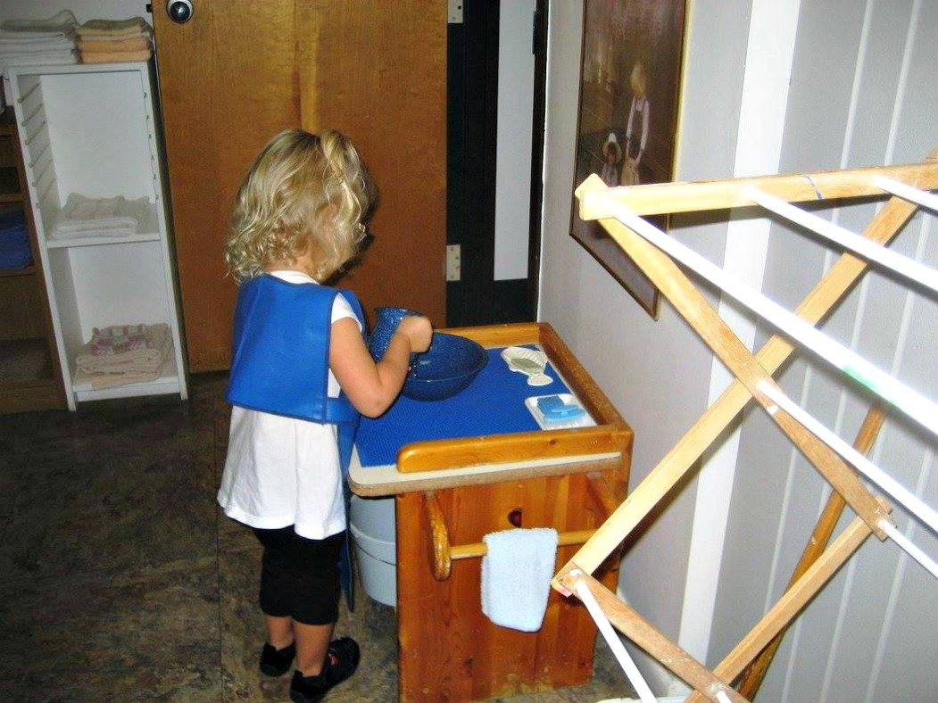 Montessori Scrubbing Work